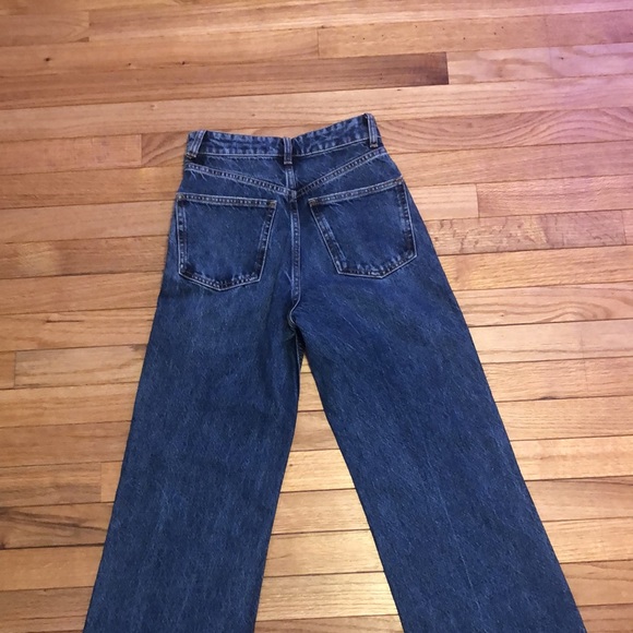 Zara jeans new with tags!! Size 0 wide leg and high waisted - Picture 2 of 5
